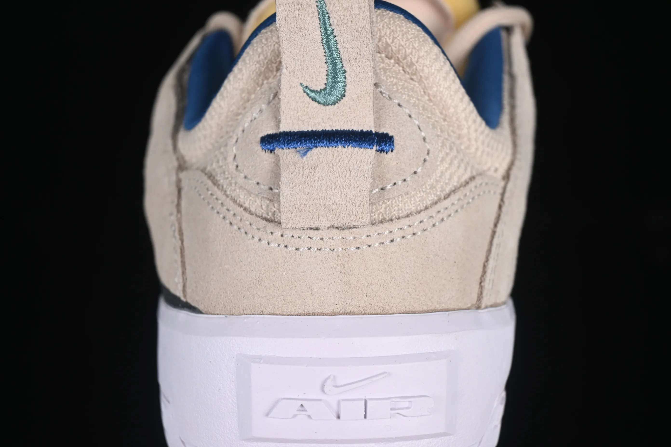 All categories Nk SB Dunk series Nk SB Dunk Low low-top sneakers Nk SB Day One Nike low-top casual sneakers FN4210-100